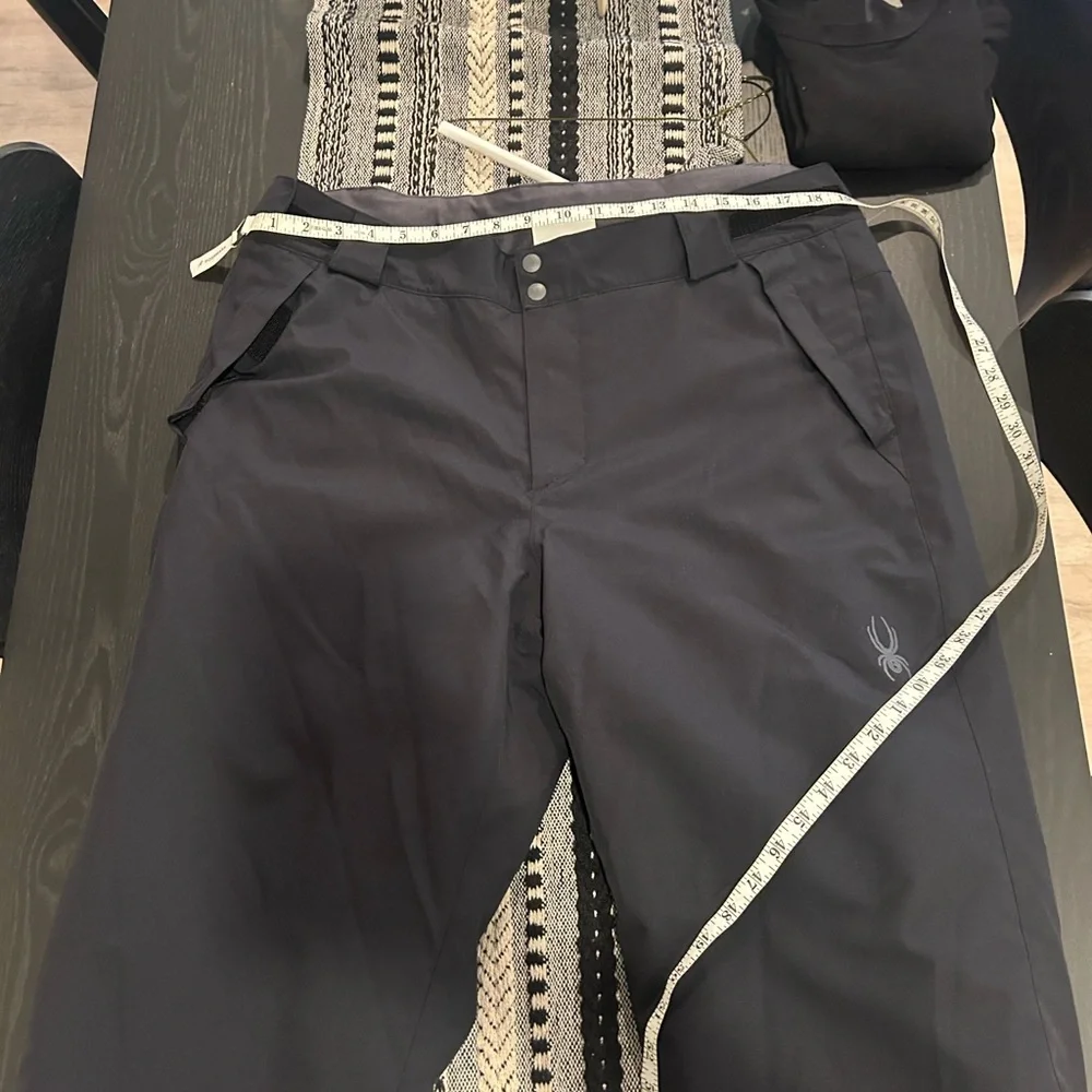 Spyder Winter Ski Pants - Picture 6 of 16